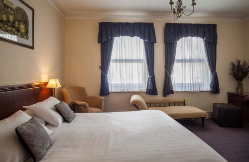 Eastbourne Seafront Hotel | Devonshire Park Hotel