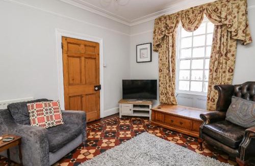 Aberaeron House | Dewi Villa