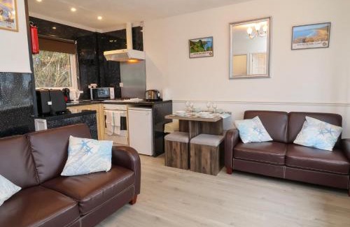 Watermouth House | Dexter's Lodge