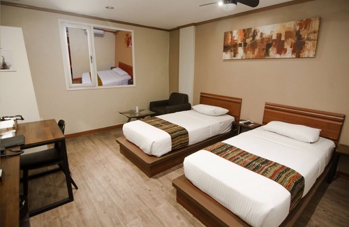 Paranaque Hotel | DG Grami Hotel
