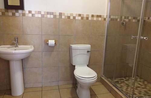 Emalahleni House | DH Guest House