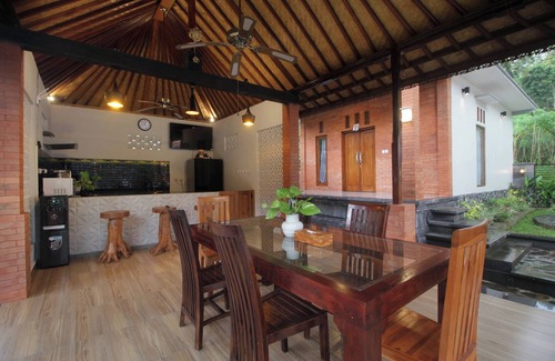 Bebandem Villa | Dhanya Villa Karangasem