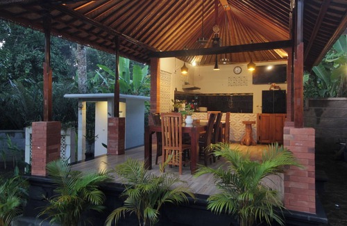 Bebandem Villa | Dhanya Villa Karangasem