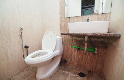 Noida House | Dharam Villa Guest House Near Sector 15 Metro Station