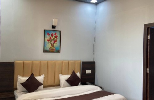 Rishikesh Hotel | Dharohar Homestay