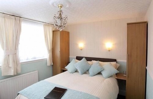 Great Yarmouth House | Diadem Hotel - Formerly The Shrewsbury Guest House
