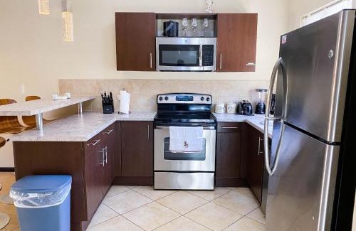 Gold Coast House | Diamante 72 Townhome in Goldcoast 2 Bedrooms 3 Bath 3 Community pools