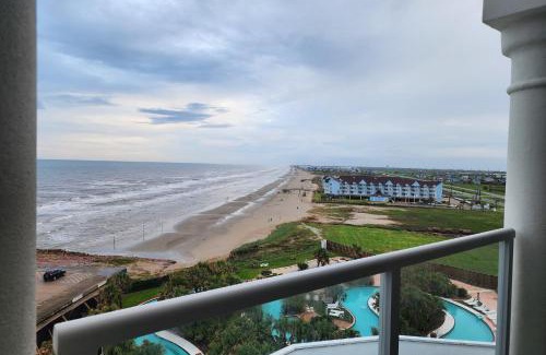 Galveston Apartment | Diamond Beach Resort Penthouse