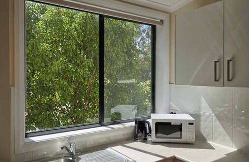 Diamond Beach Cabin | Diamond Cottage - Charming self-contained cottage in Diamond Beach