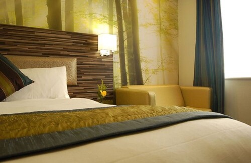 Belle Vue Hotel | Diamond Lodge Hotel Manchester