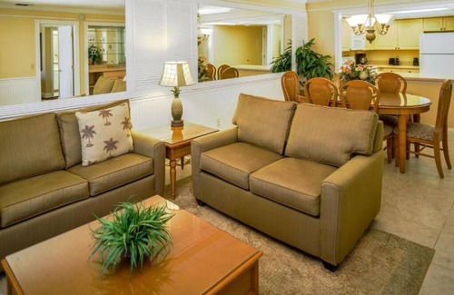 Old Naples Villa | Diamond Resorts Charter Club Resort of Naples Bay - 2 Bedroom