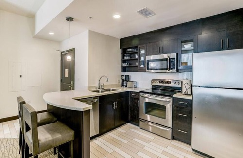 Northeast Virginia Beach Villa | Diamond Resorts Oceanaire Resort - 2 Bedroom Lockoff Accessible OceanView