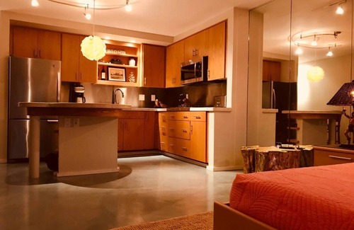 Diamond Head - Kapahulu - St. Louis Condo | DiamondHead Beachfront Condo with your own private beach TA #114-603-2128-01