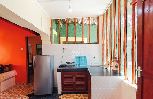 Diani Beach Cottage | Diani Campsite and Cottages