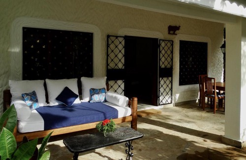 Diani Beach Bed & Breakfast | Diani Cottages