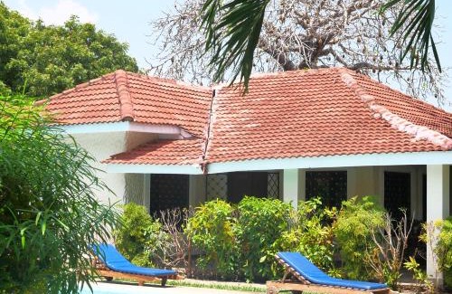 Diani Beach Bed & Breakfast | Diani Cottages