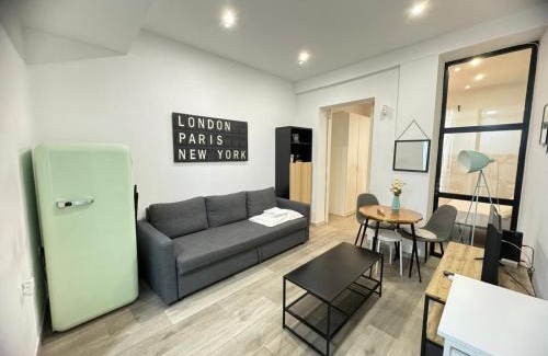 Barrio de La Latina Apartment | Dianthus House