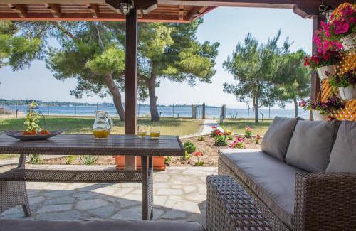 Vourvourou Villa | Diapori