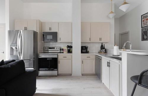 West End Apartment | Dibs On Nashville by Maddox Hotel