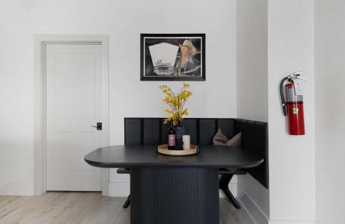 West End Apartment | Dibs On Nashville by Maddox Hotel