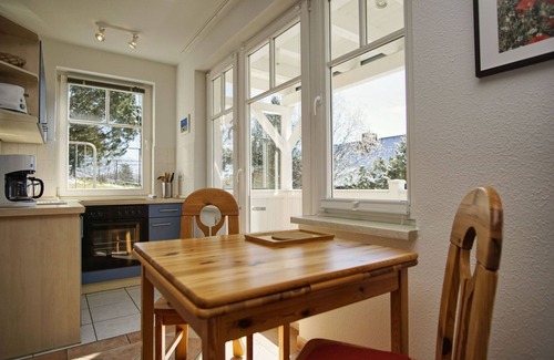 Moenchgut Peninsula Apartment | Die Ferienwohnung Nr. 01 in der Villa am Sonnenhang - Villa am Sonnenhang