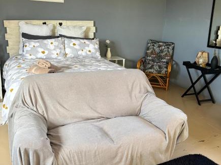 Oudtshoorn Apartment | Die Kliphuisies 2