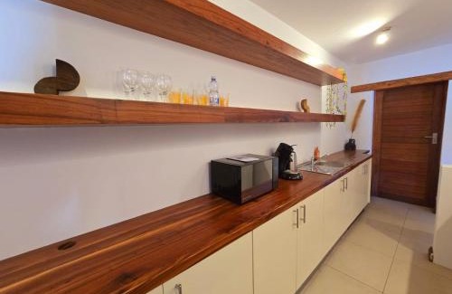 Trawal House | Die Regte Rede