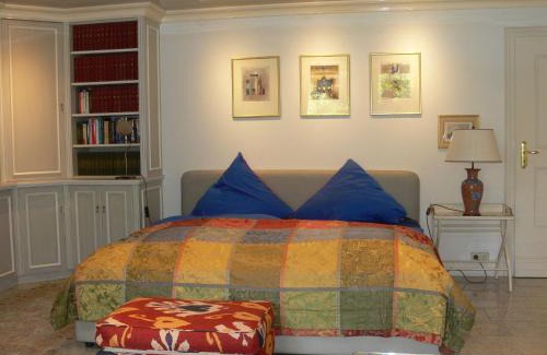 Metzkausen Bed & Breakfast | Die Villa Mettmann