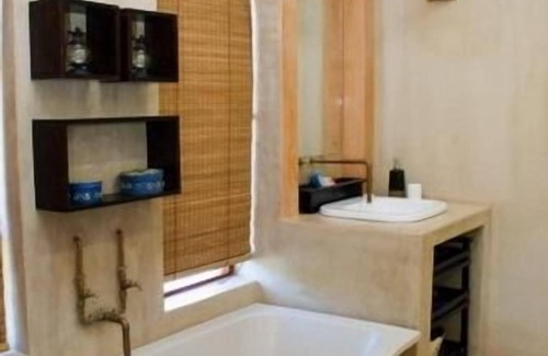 George House | Die Waenhuis Guest House