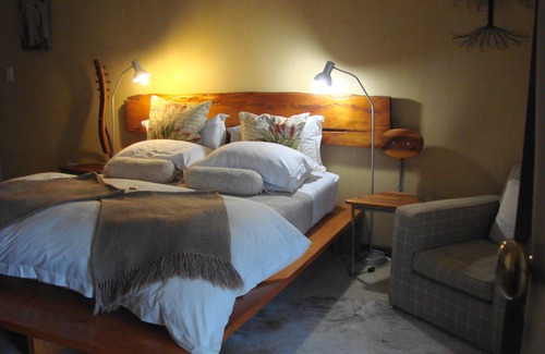 George House | Die Waenhuis Guest House