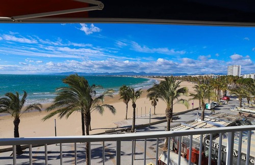 Salou City Centre Apartment | DIFFERENTFLATS BELLO HORIZONTE