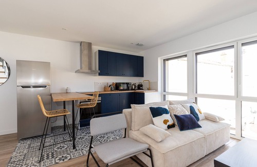 Leon Blum - Bon Coin Apartment | DIFY Jungle - Villeurbanne