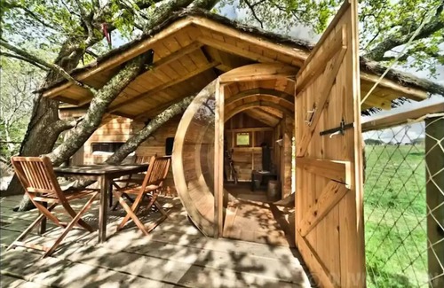 Ploemel Ski Chalet | Dihan Evasion - Eco-logdes 4 to 5 people - 4 people. included in the price