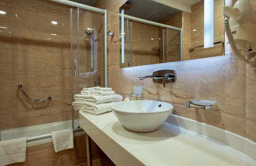 Samarkand Hotel | Dilimah Premium Luxury Hotel
