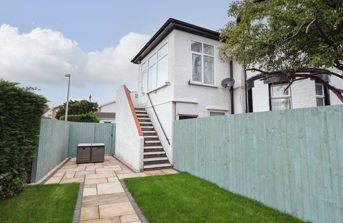 Llandudno Junction Cottage | Dilkusha