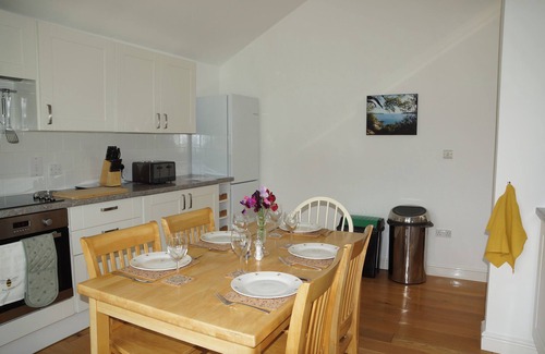 Holsworthy Cottage | DILLY DALLY BARN, family friendly, with open fire in Bradworthy