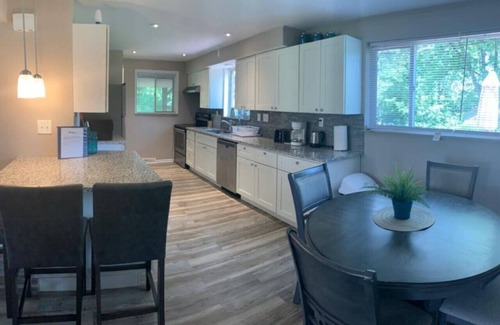 West Chester House | Dimmick Tranquil Retreat 4 bed 2 bath Sleeps up 11