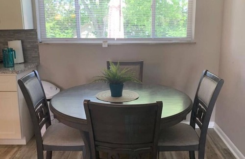 West Chester House | Dimmick Tranquil Retreat 4 bed 2 bath Sleeps up 11