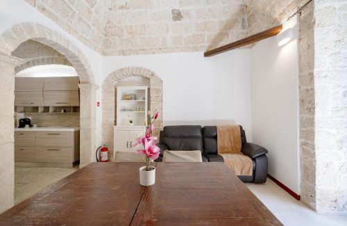 Casamassima Apartment | Dimora Carlotta – Terrazzino, tradizione e relax