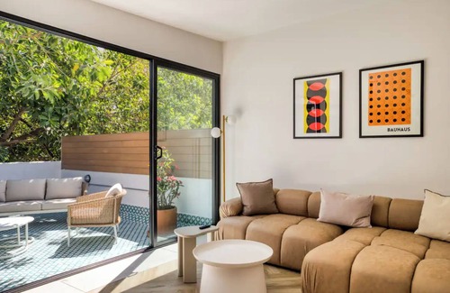 Zona Rosa Apartment | DINAMARCA by Mr. W