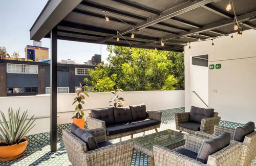 Zona Rosa Apartment | DINAMARCA by Mr. W
