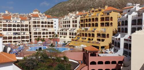Los Cristianos Apartment | DINASTIA