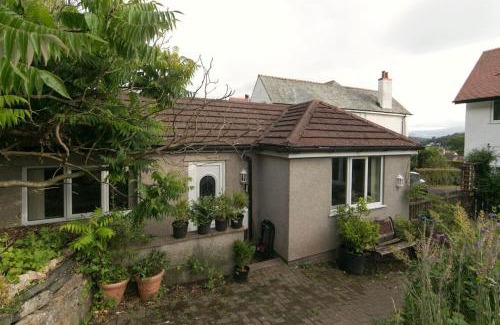 Rhos on Sea Apartment | Dinerth Cottage