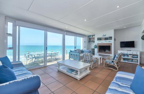 Arniston House | Dinky's Den