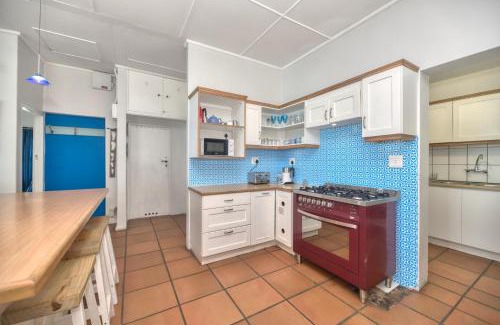 Arniston House | Dinky's Den