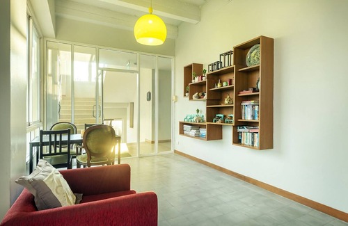 Wat Bowon Niwet Hotel | Dinso Home Boutique