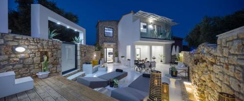 Skinaria Villa | Dion Villa Zakynthos Greece One Bedroom Villa with Private Pool no01