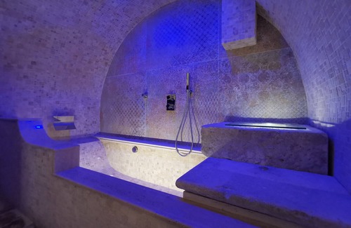 Isola del Borgo Antico Bed & Breakfast | DIONISO Bed and Wellness