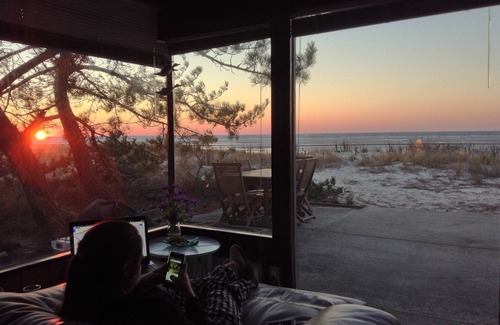 Villas House | Direct Beach Front Home with Bay Views and Amazing Sunsets