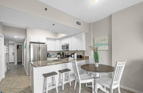 Orange Beach Condo | Direct BEACH front. Indoor & Outdoor pools. Hot Tub. Sauna